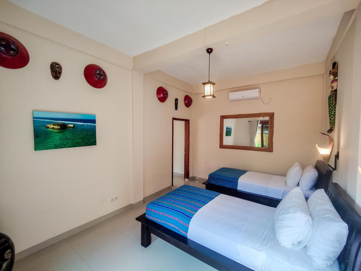 Lodge Surf & Surf Camp
